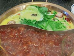 -小天鹅火锅·一线江景洪鼎旗舰店(洪崖洞店)
