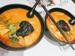 番茄肥牛米线-黑粉你肥牛火锅粉(泛悦汇KA店)