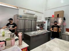 大堂-鑫旺旺汤包(总店)