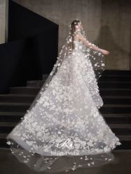 -Renee芮亦婚纱