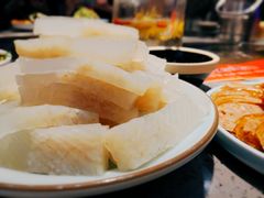 -山河屯铁锅炖(哈西站店)