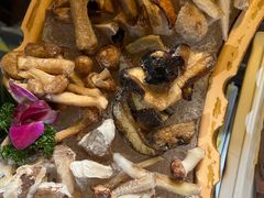 -滇釜火锅·能喝汤的火锅(车公庄店)