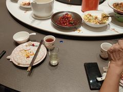 -阿瓦山寨·湘菜现炒·剁椒鱼头王(咸阳总店)