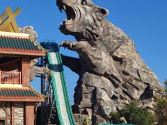 -七彩云南欢乐世界