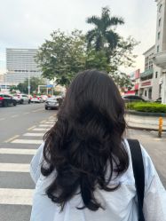 -十六番发型师事务所