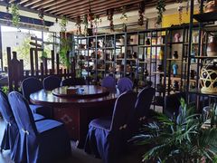 -洱海人家餐厅(仙足岛店)