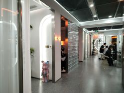 -艾美A·M Hair Salon