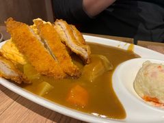 咖喱猪排蛋包饭-玛格萝妮比萨屋(四平店)