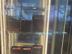 -爱伲PLUS·牛肉海鲜自助火锅(融创店)