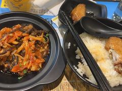 -老娘舅餐厅(黄龙体育中心店)