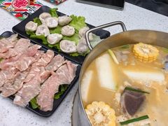 -肥仔文澳门猪骨煲(南京西路店)