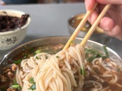 小碗肥瘦-正宗杨记普洱酸醋米线(总店)