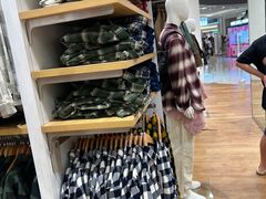 -优衣库(青岛万象城店)