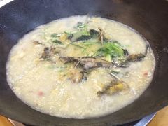 -岩泊渡桂鱼楼活鱼馆