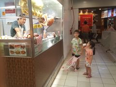 -东荟城名店仓