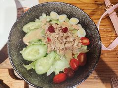 金枪鱼色拉-意风小镇(内江万达广场店)