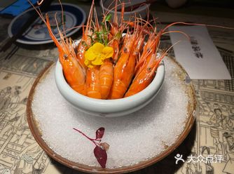 好友自远方来 带她来桂满陇品醉虾开心的