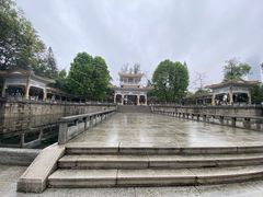 -烈士陵园(地铁站)