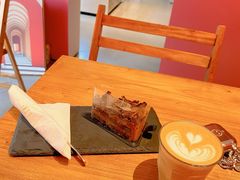 -Punchline Coffee&Roaster(同济大学店)