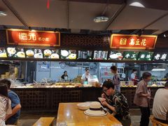 -八一好吃街·高品美食广场