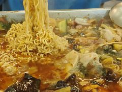 -后街佬·炭火鲜鱼杂(南城店)