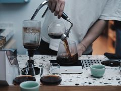 -Line 咖啡(石厦花园店)