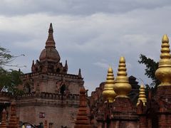 -一寨两国风景区