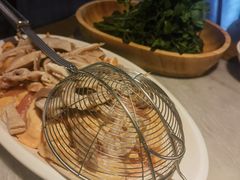 -尚尚仙·酸汤猪手·猪肚鸡火锅(华联万柳购物中心店)