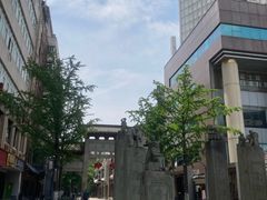 -绳金塔