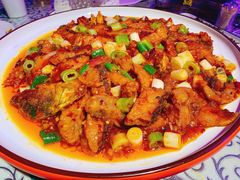 -巴特餐饮6加1音乐餐吧·新疆菜