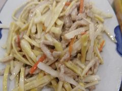 -文记小四川水煮鱼(虹桥路店)