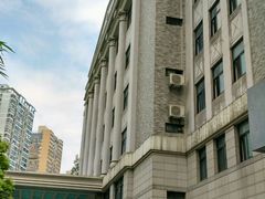 -上海市第八中学