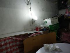 -威邵鸡煲(西华路总店)
