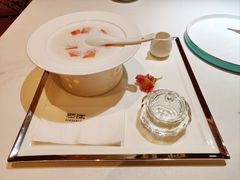 -燕庭·纯燕窝·甜品下午茶(南京西路店)