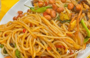 Fermented Snail Noodles