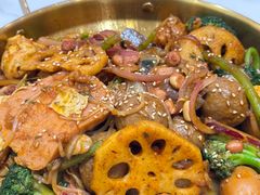 -阿上阿上麻辣香锅&麻辣烫(朝阳蓝色港湾店)