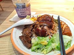 -瑞霖·隆江猪脚饭