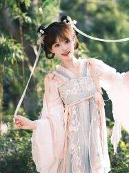 -苏州窝边小草摄影·汉服妆造跟拍(拙政园店)