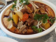 -汗腾格里·风味餐厅(新疆驻京办店)