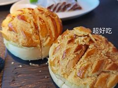 黄油菠萝油-蝴蝶里·粤菜·点心(滨江龙湖店)