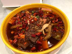 -鑫淼餐饮娱乐中心(江东街店)