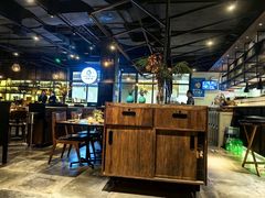 -Carbon莫卡哆·意大利复古集市餐厅(杭州大厦店)