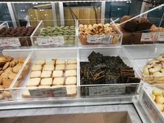 -红房子西点(南京东路店)
