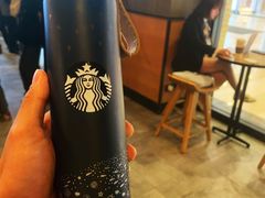 -星巴克(武汉奥山世纪城店)