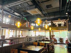 大厅一个锅底-滇釜火锅·能喝汤的火锅(车公庄店)