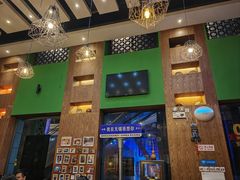 -香巴拉云南餐厅(华莱坞店)