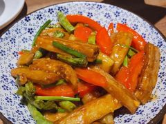 -蜜桃餐厅·江浙融合菜(荟聚购物中心店)