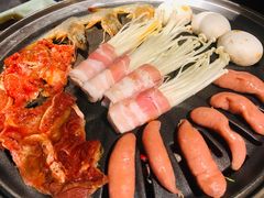 -明洞阿姨·韩式酱蟹烤肉·创意料理(三元桥店)