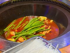 -山河屯铁锅炖·非遗东北菜(南山店)