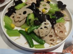 -粤小馆(天安云谷店)